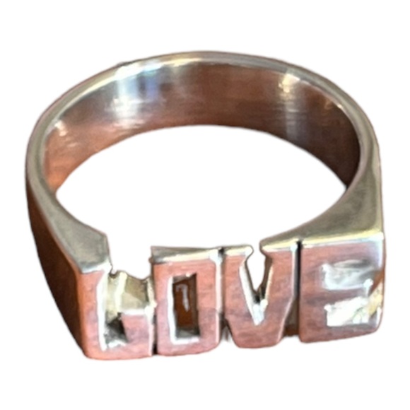 Sterling Silver “LOVE” Ring, Block Letters , 4.9G Size 6.5 - Picture 8 of 12